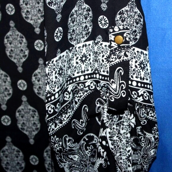 Cato Medallion Print Tunic Dress Black White Large - Picture 4 of 8